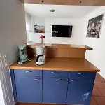 Hébergement de vacances Twenge Retreat - Haus Naehe Stadt Und Flughafen Mit Garten, 3 Zimmer, Tv, Kueche, Bad Und Netflix