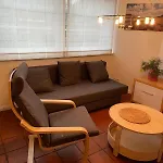 Twenge Retreat - Haus Naehe Stadt Und Flughafen Mit Garten, 3 Zimmer, Tv, Kueche, Bad Und Netflix *