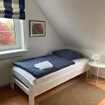 Hébergement de vacances Twenge Retreat - Haus Naehe Stadt Und Flughafen Mit Garten, 3 Zimmer, Tv, Kueche, Bad Und Netflix