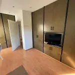 Twenge Retreat - Haus Naehe Stadt Und Flughafen Mit Garten, 3 Zimmer, Tv, Kueche, Bad Und Netflix Hébergement de vacances *