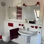 Hébergement de vacances Twenge Retreat - Haus Naehe Stadt Und Flughafen Mit Garten, 3 Zimmer, Tv, Kueche, Bad Und Netflix Altenhorst