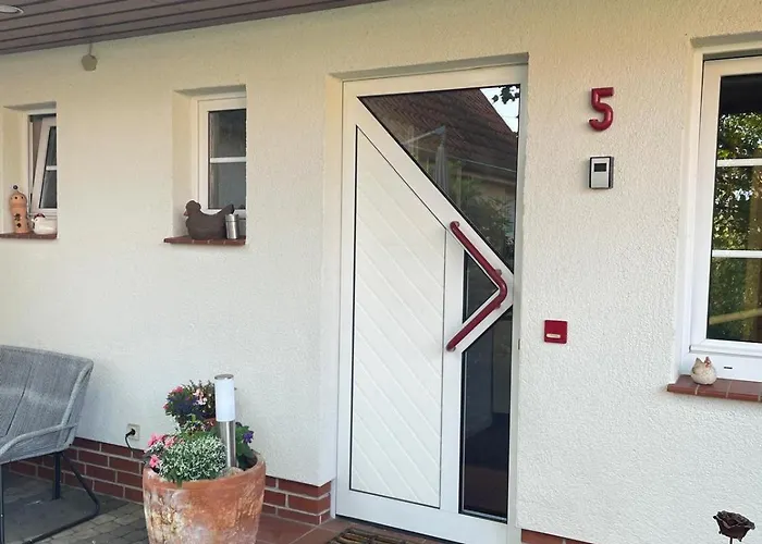 Nyaraló Twenge Retreat - Haus Naehe Stadt Und Flughafen Mit Garten, 3 Zimmer, Tv, Kueche, Bad Und Netflix