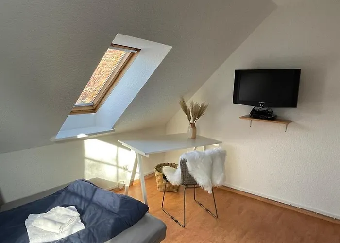 Nyaraló Twenge Retreat - Haus Naehe Stadt Und Flughafen Mit Garten, 3 Zimmer, Tv, Kueche, Bad Und Netflix